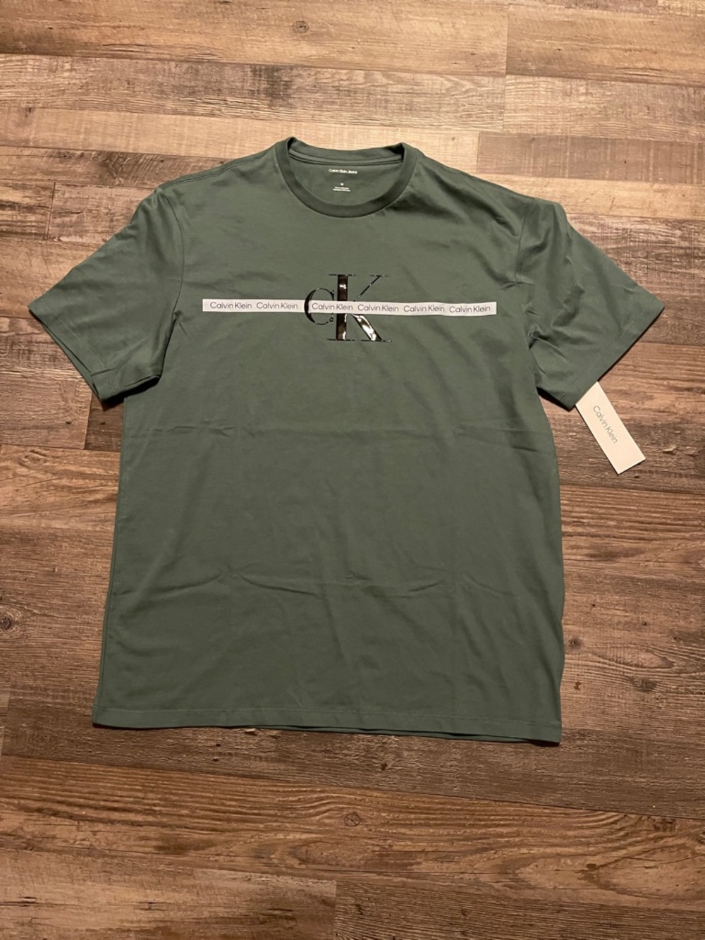 Calvin Klein Men's Olive Green Logo Crewneck Tee